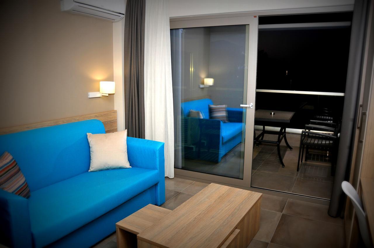 Riviera Olympus Gods Hotel Paralia Katerinis Exterior photo